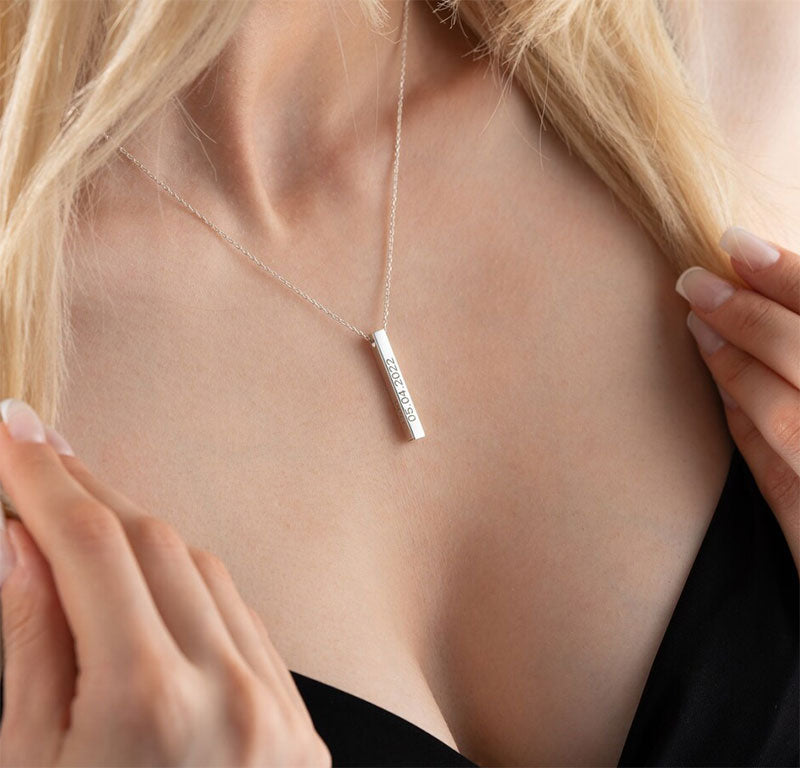 Vertical 3D Bar Necklace in Silver