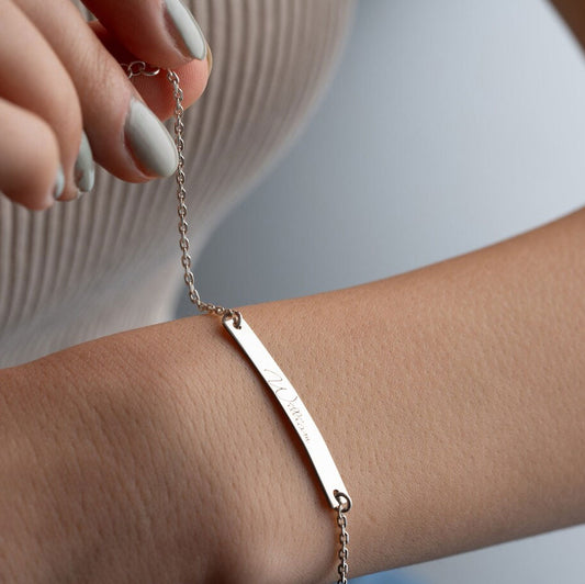 Personalized Bar Bracelet in Silver