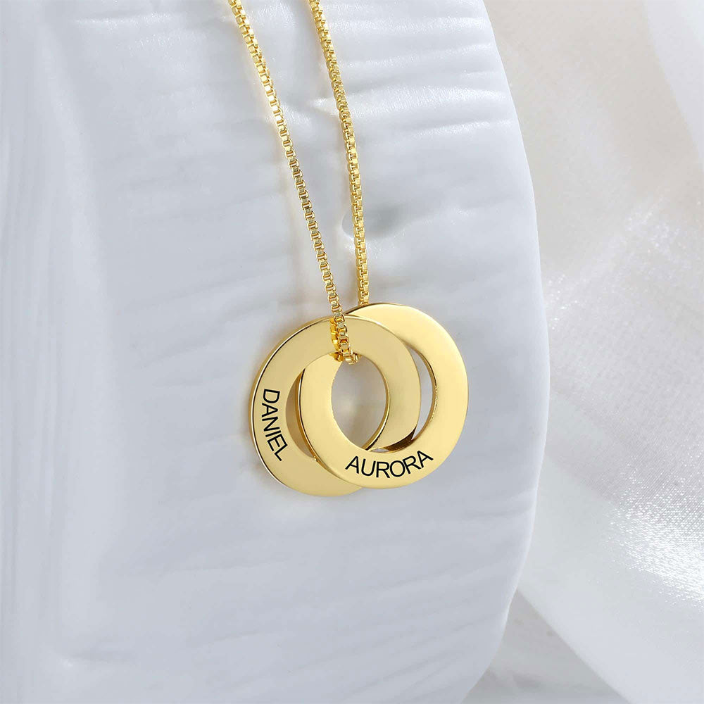 Interlocking Russian Rings Necklace in Gold